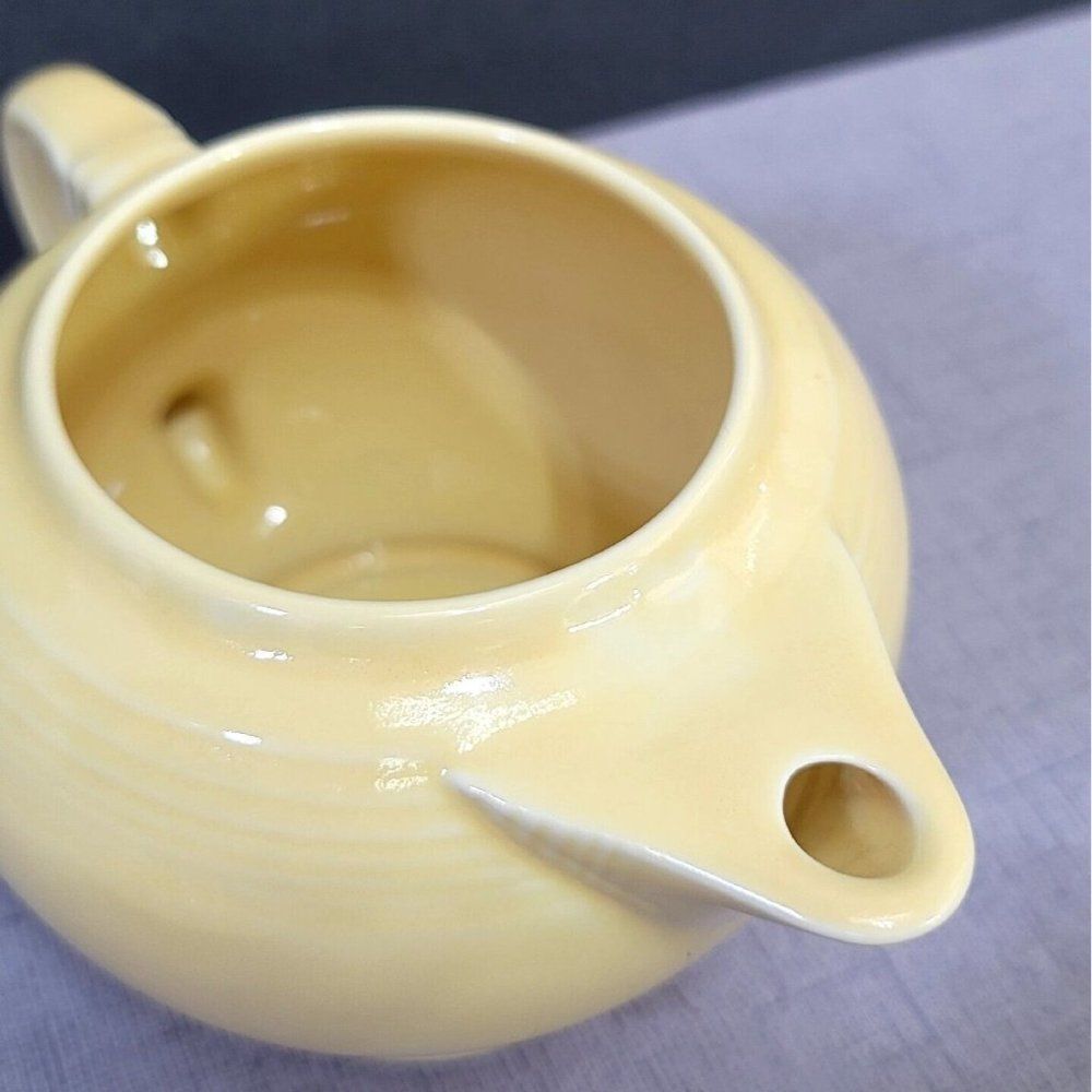 Fiestaware My First Fiesta HLC Yellow Child's Teapot & Lid 2 Cup Retired - Picture 9 of 13